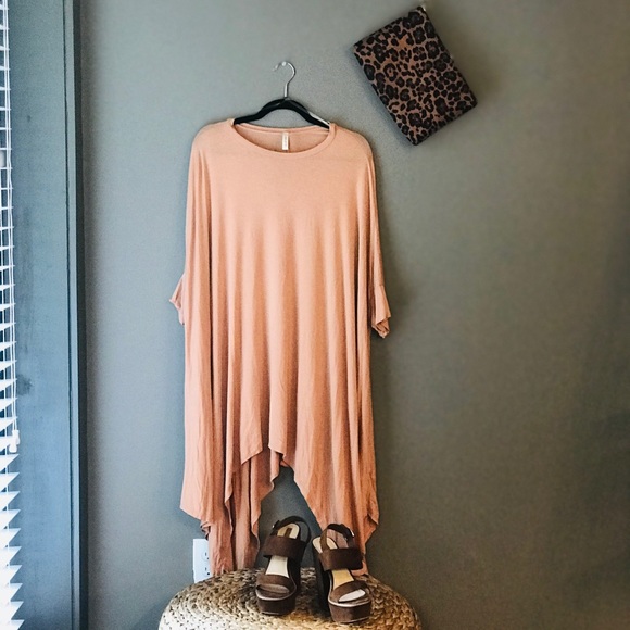 Forever 21 Tops - ➕➕ f21+ trapeze top ➕➕